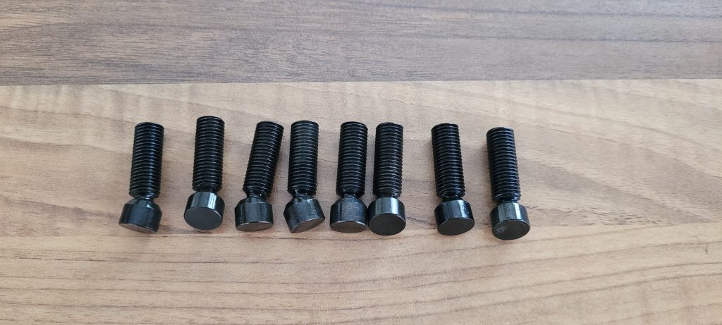 Ventileinstellschrauben M8 mit Kugelkopf